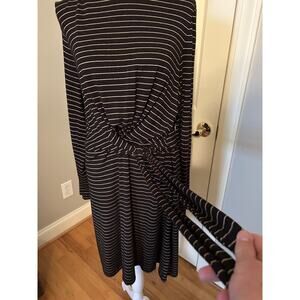 Striped Knee Length Dress with tie At Waist By Loft Large